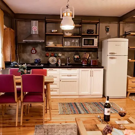 The Istanbuller Apartment