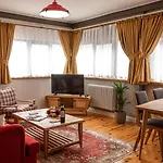 The Istanbuller Апартаменты Стамбул
