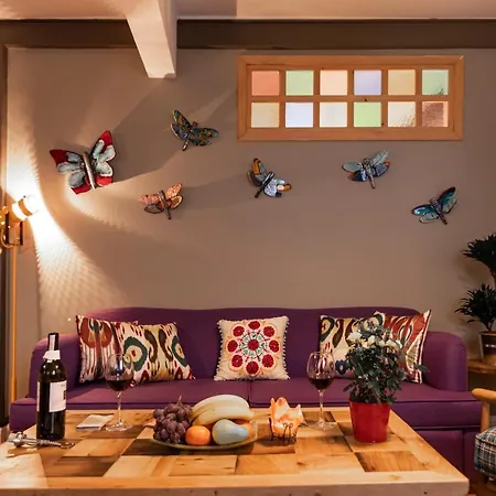 The Istanbuller Apartment *